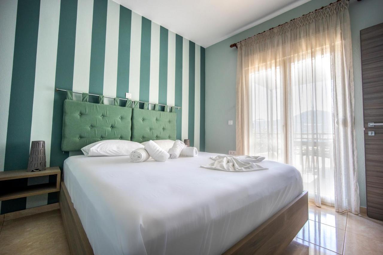 סקאלה פוטאמיאס Onites Elegant Suites מראה חיצוני תמונה